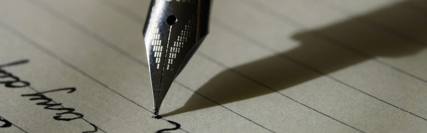Fotografía de pluma y subrogación empresarial